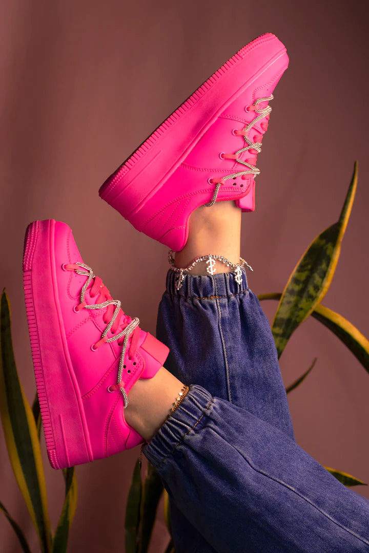 END 09 HOTPINK