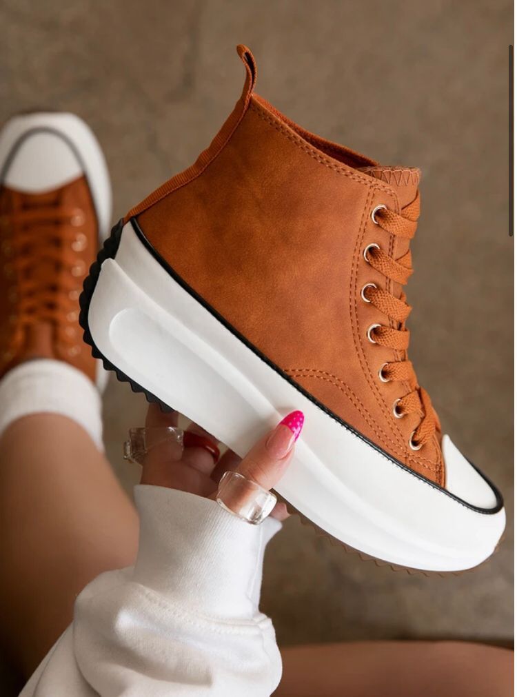 STREET SMART | TAN