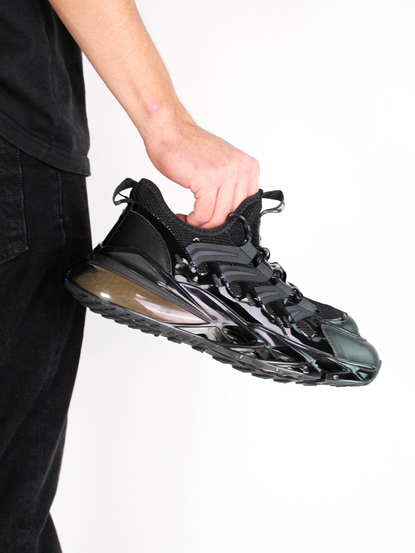 GINZA | BLACK