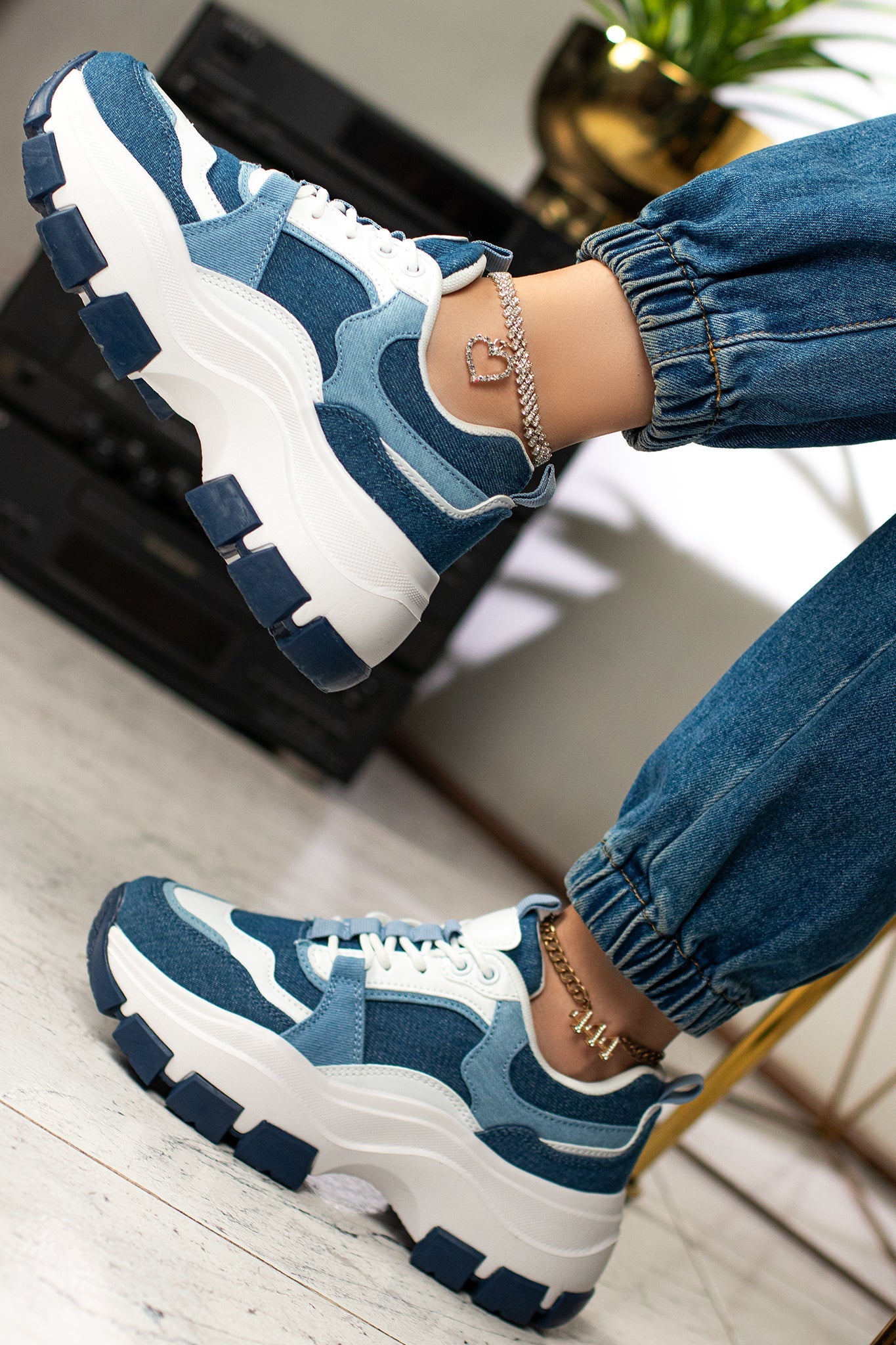 DAMIAN | DENIM