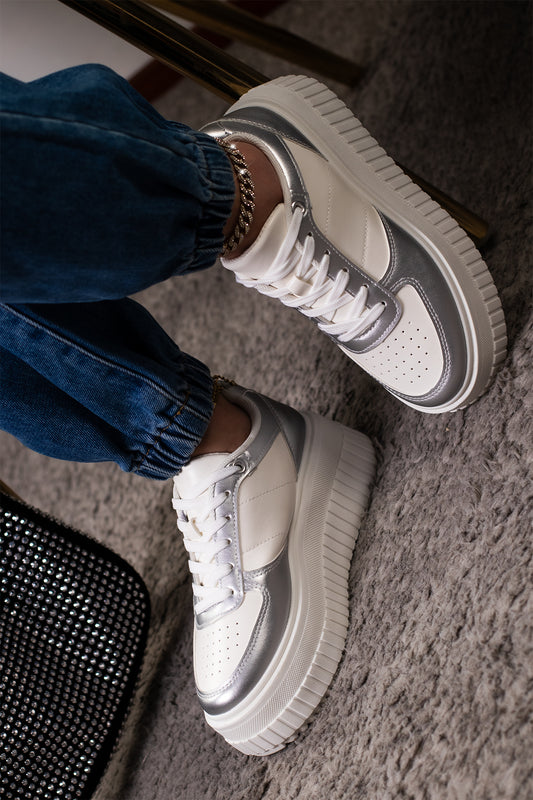 MOORE1 | SILVER