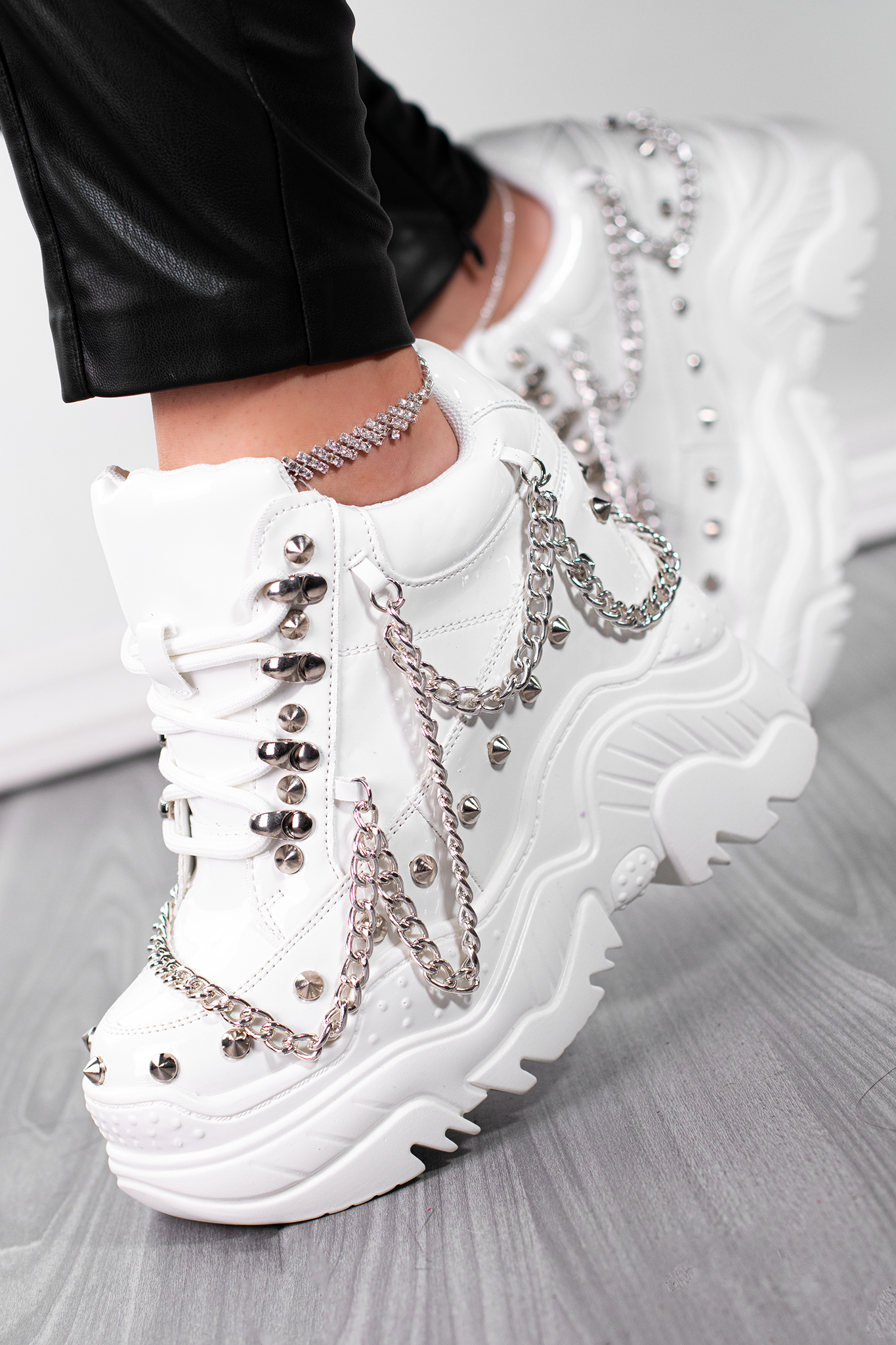SPACE CANDY | WHITE PAT