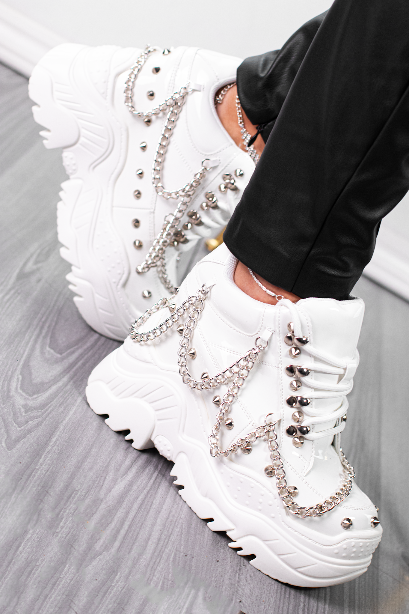 SPACE CANDY | WHITE PAT