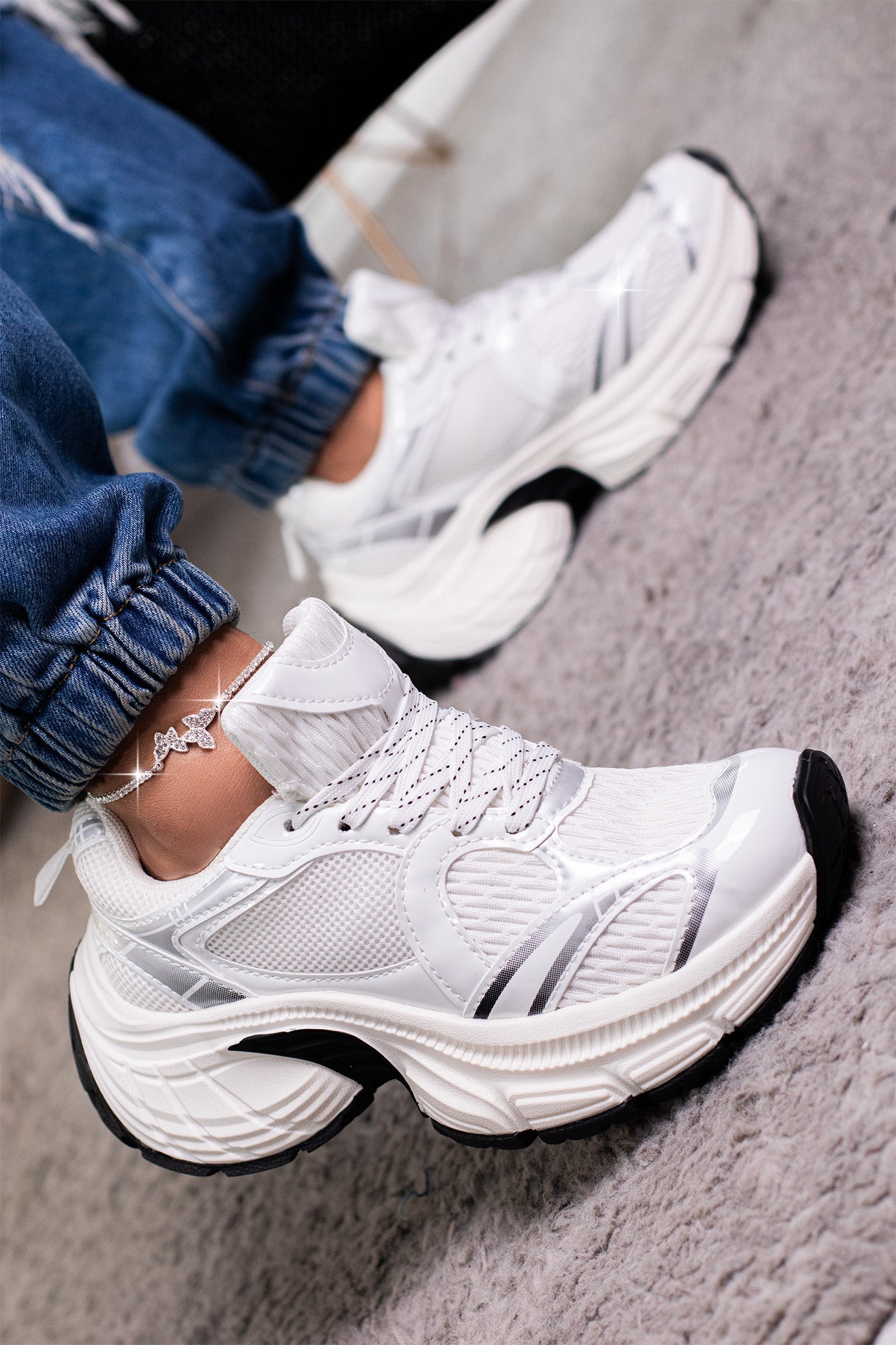 KIAH-1 | WHITE