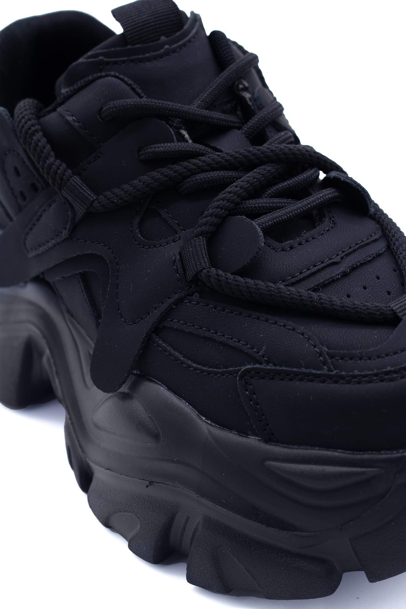 BLOOM | BLACK