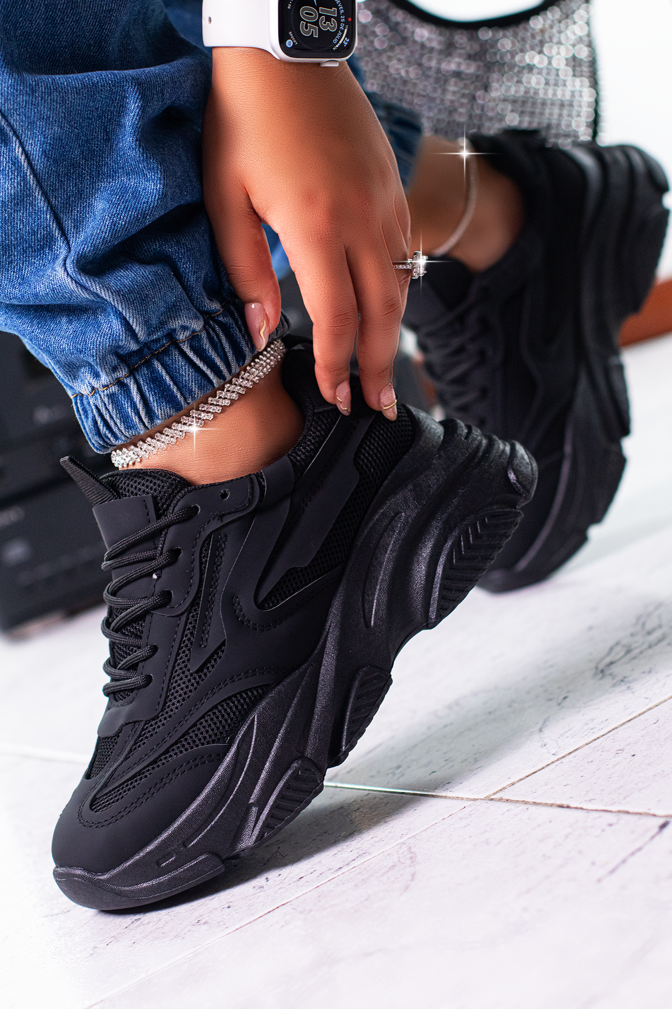 STEVEN | BLACK
