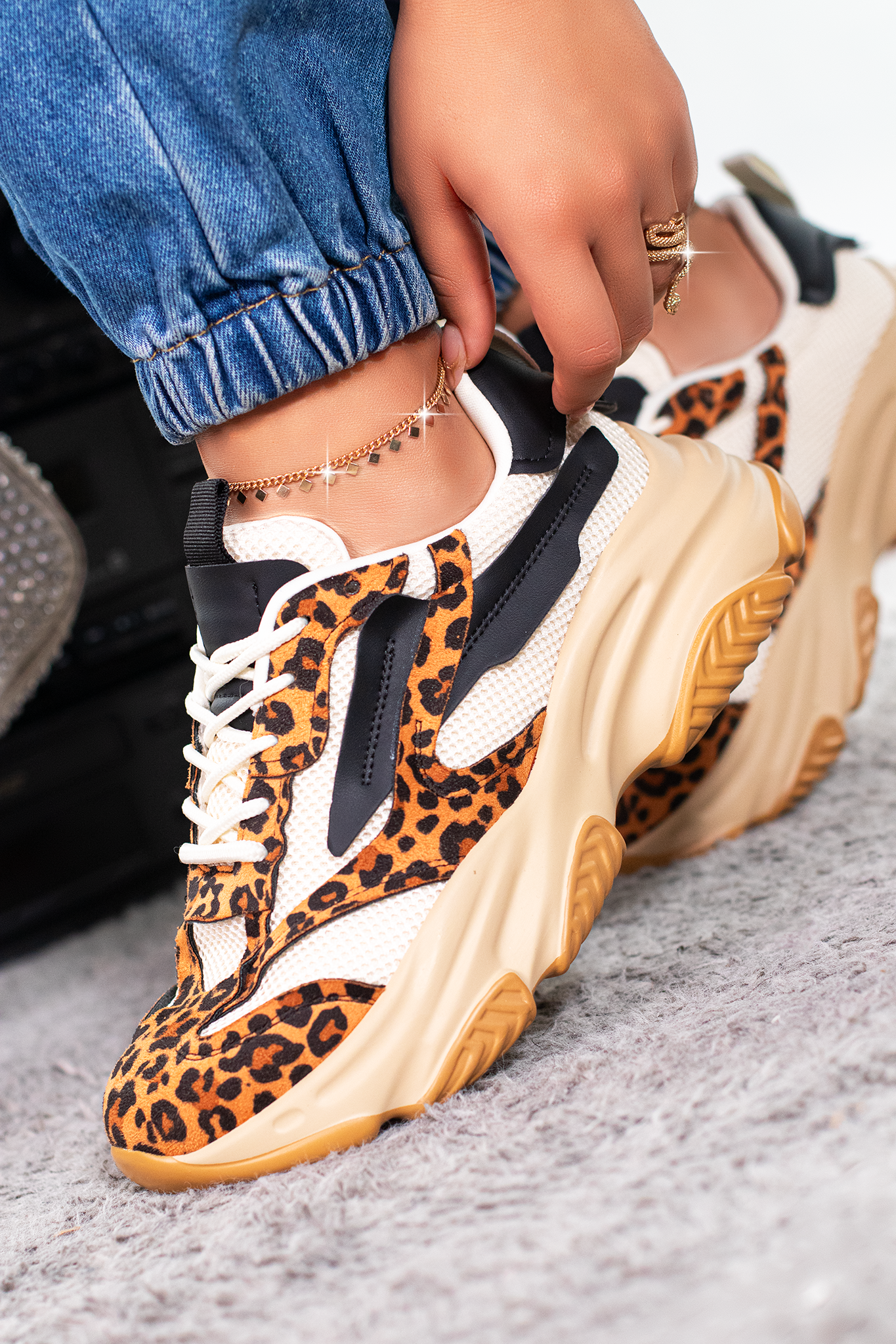JEALOUS | LEOPARD