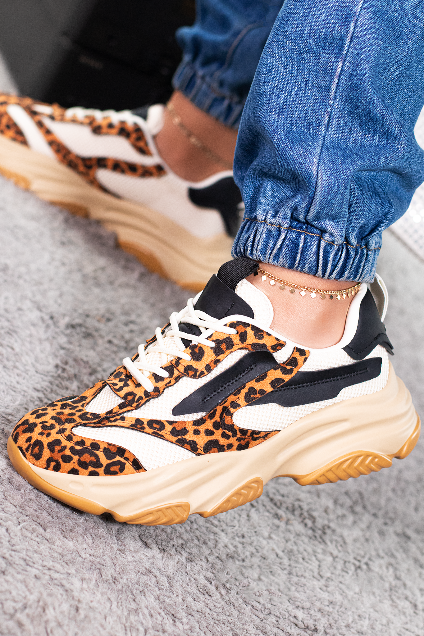 JEALOUS | LEOPARD