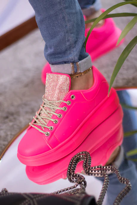 SIA 02 HOTPINK