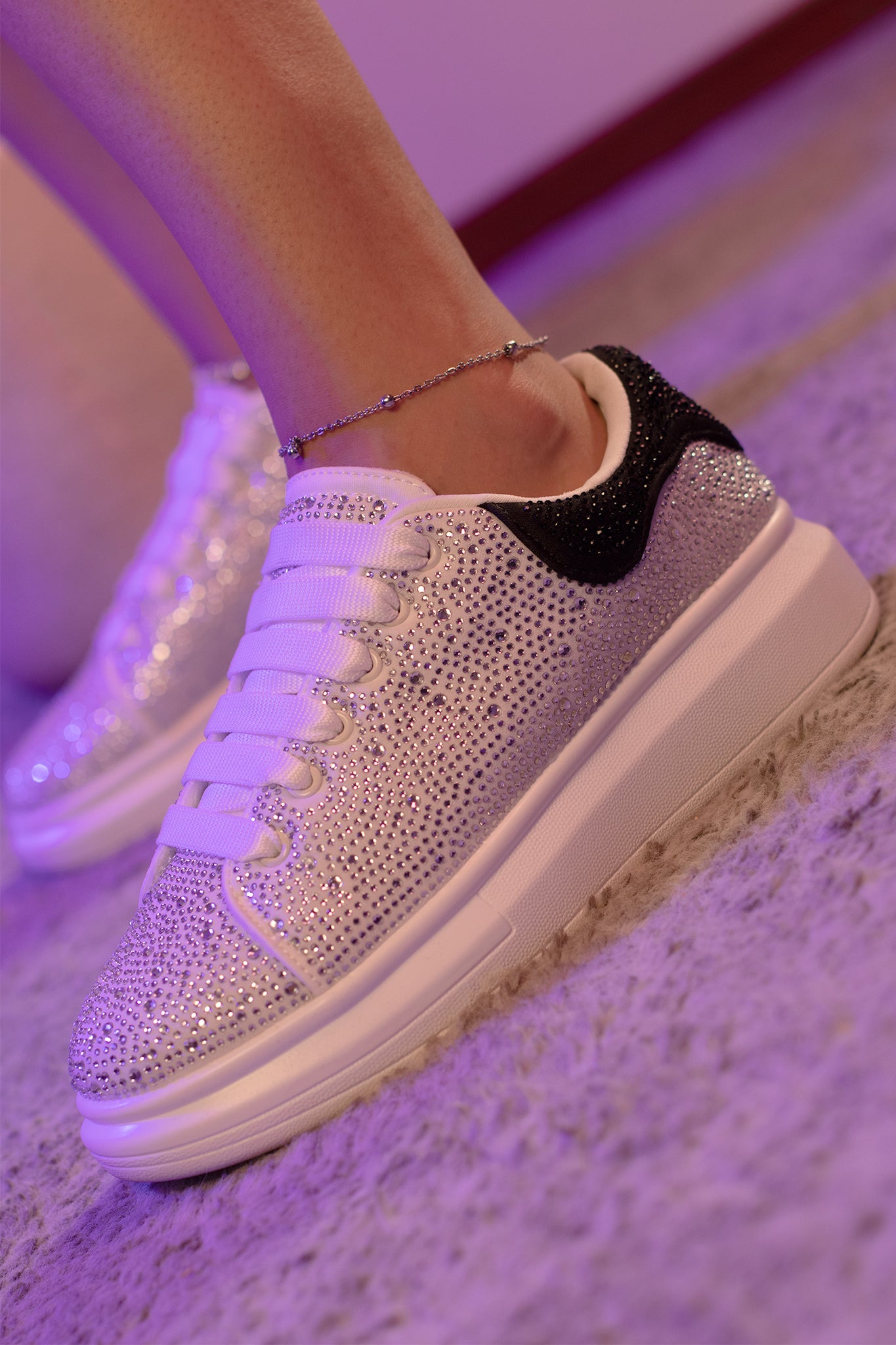 SIA 01 | SILVER/BLACK
