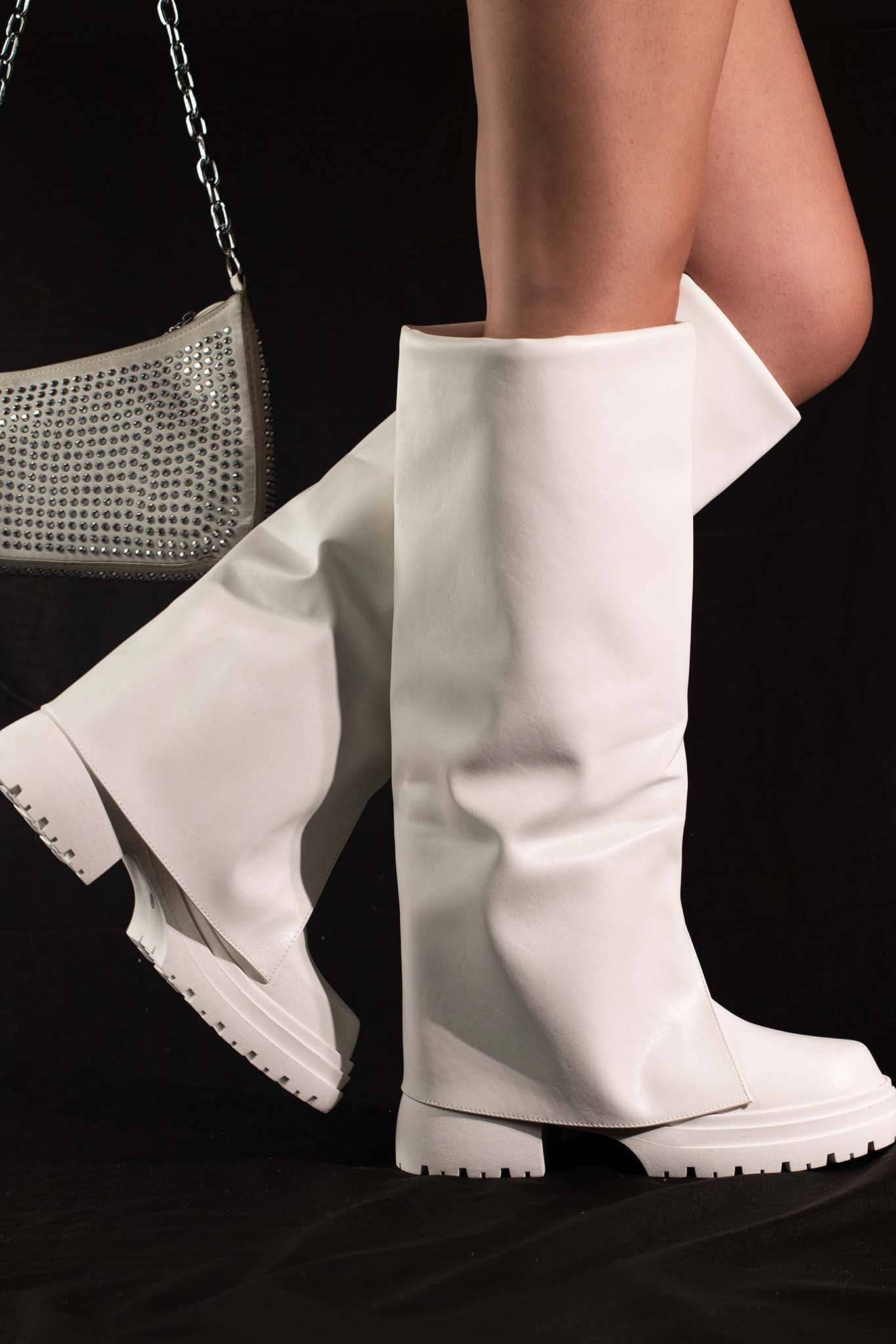 MCCRAY-1 | WHITE