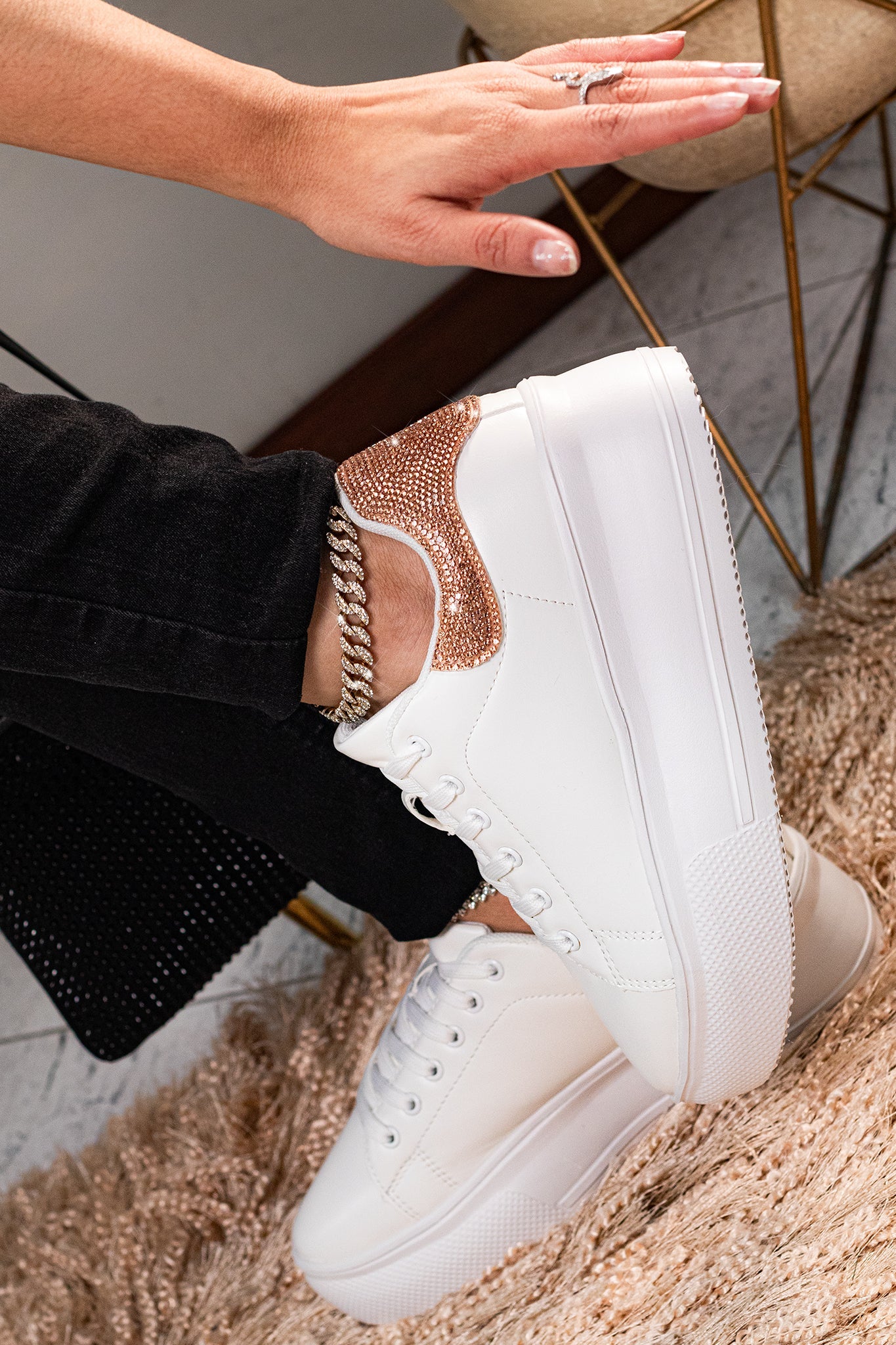 DIA-1A | WHITE/CHAMPAGNE
