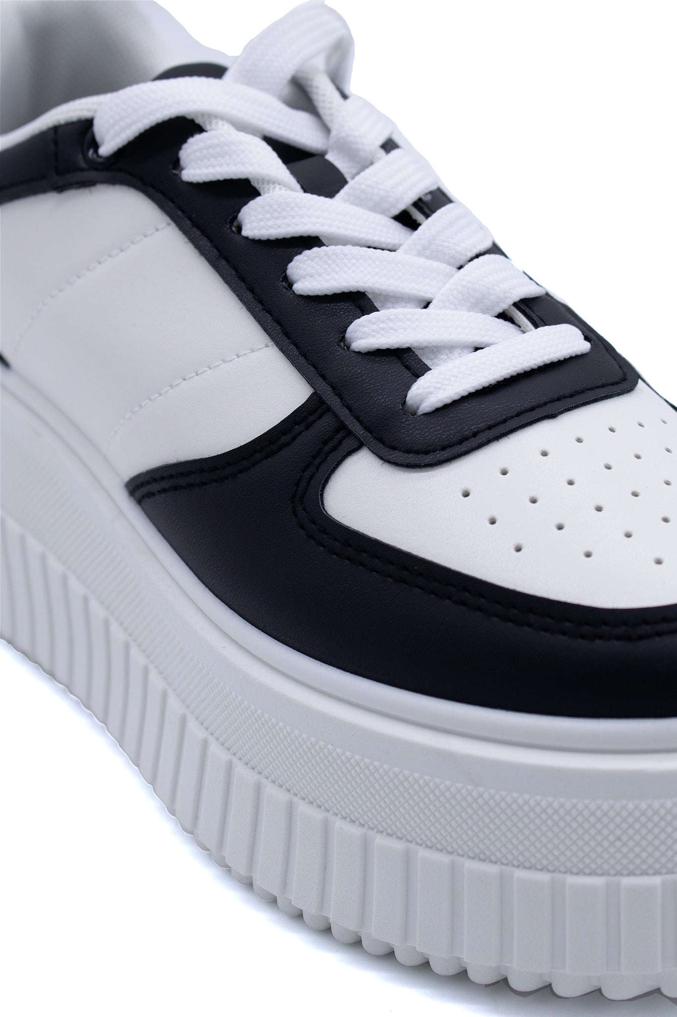 MOORE-1 | BLACK