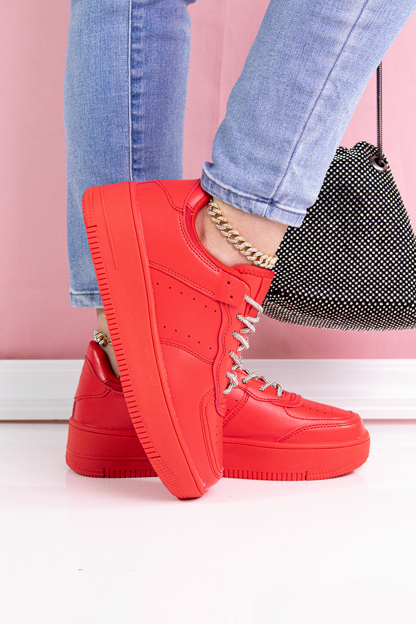 EDEN 02 | RED